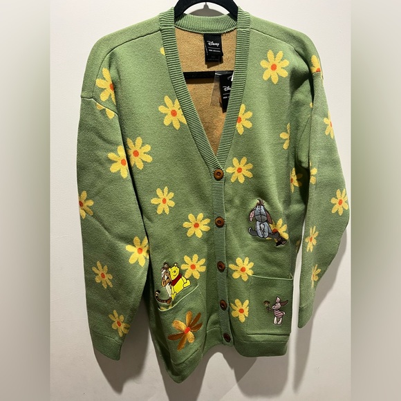 Disney Winnie the Pooh N Friends Floral Women's Cardigan - Picture 3 of 10